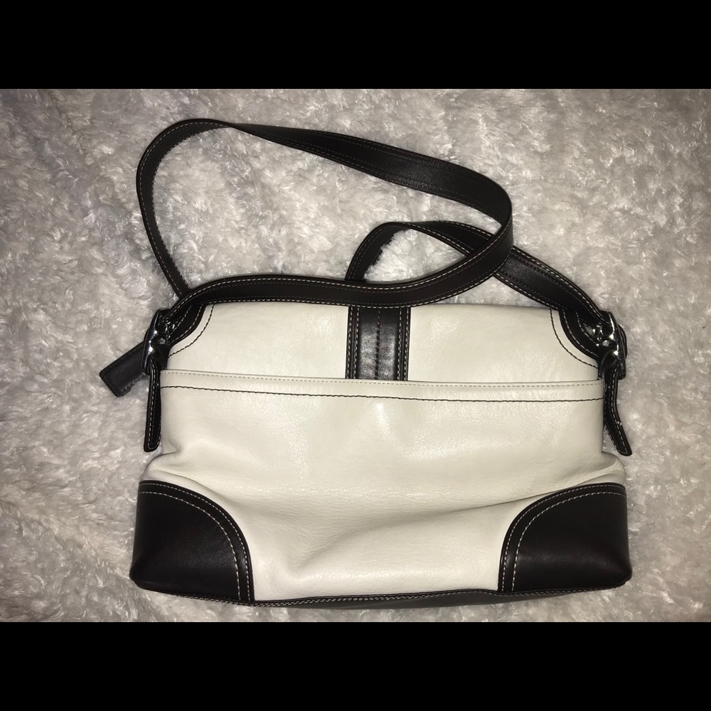 Coach Handbag - Picture 4 of 8